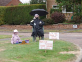 Click to Enlarge this image of a Harpole Scarecrow (2007/p9080762.jpg)