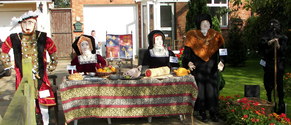 Click to Enlarge this image of a Harpole Scarecrow (2008_2/100_2739.jpg)